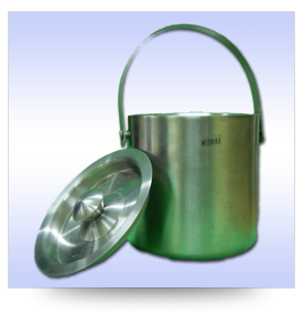 a-bucket-of-ice-with-a-double-wall-o_90x90